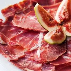 Хамон Серрано на кости "Casademont" вес.