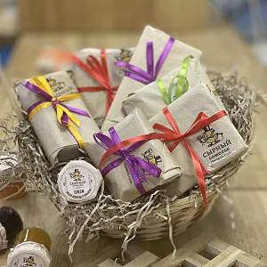 Корзина "Твердые сыры"