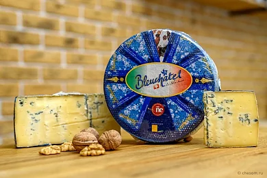Сыр Блюшатель 55% "Margot Fromages S.A"